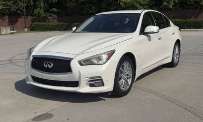 2015 Infiniti Q50 Base