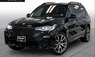 2022 BMW X7 M50I