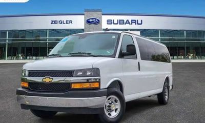 2025 Chevrolet Express LT EXT