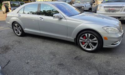 2011 Mercedes-Benz S-Class S 550 4MATIC