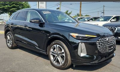 2025 Audi Q5 Quattro Prestige 40