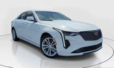 2023 Cadillac CT4 Luxury