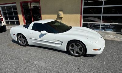 1998 Chevrolet Corvette Base