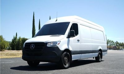 2021 Mercedes-Benz Sprinter 907 VS30