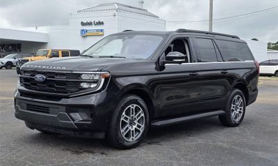2025 Ford Expedition MAX Active