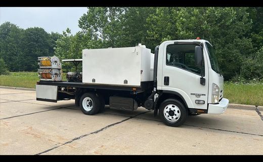 2016 Isuzu NPR-HD