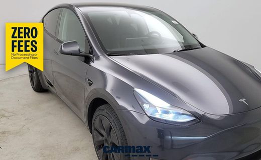 2024 Tesla Model Y Standard Range