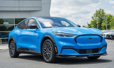 2024 Ford Mustang Mach-E Premium