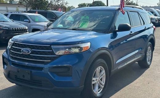 2022 Ford Explorer XLT