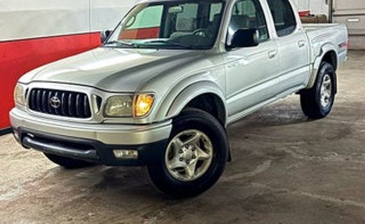 2004 Toyota Tacoma Deluxe