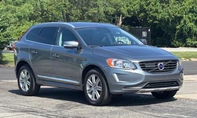 2017 Volvo XC60 Inscription