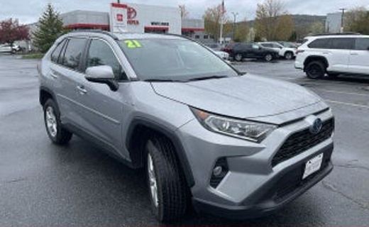 2020 Toyota RAV4 XLE