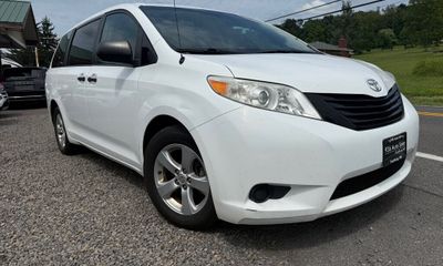 2014 Toyota Sienna L