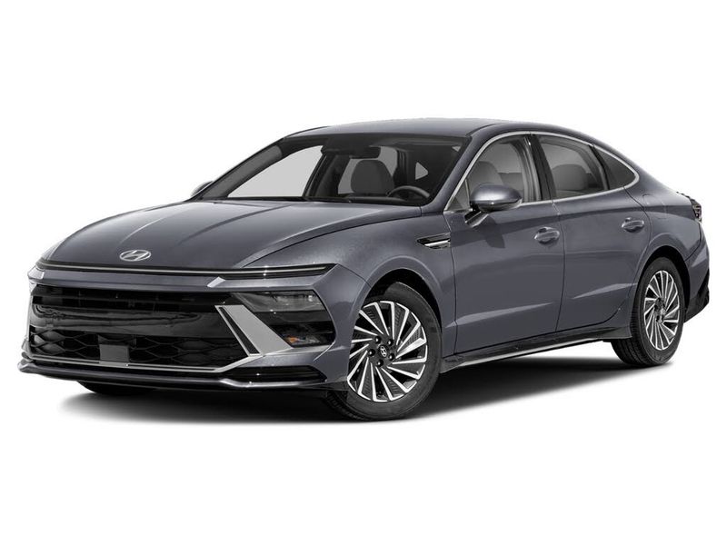 2026 Hyundai Sonata Hybrid — a typically priced live listing