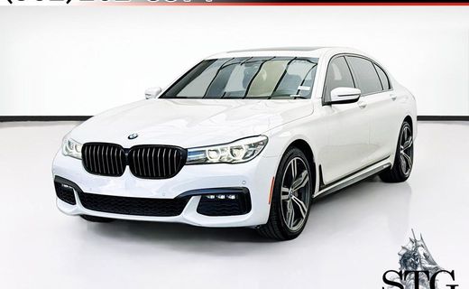 2019 BMW 740i