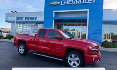 2017 Chevrolet Silverado LT