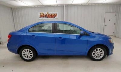 2017 Chevrolet Sonic LT