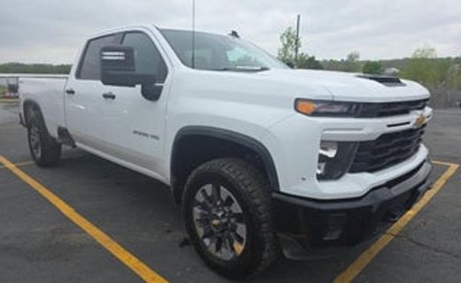 2024 Chevrolet Silverado HD Custom