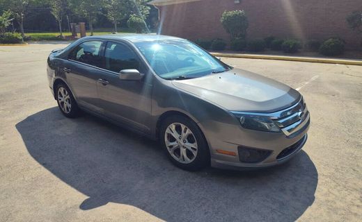 2012 Ford Fusion SE