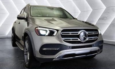 2023 Volvo XC60 Plus Bright