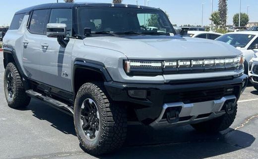 2024 GMC Hummer EV SUV 2X