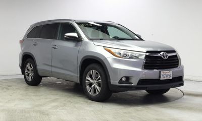 2015 Toyota Highlander Base