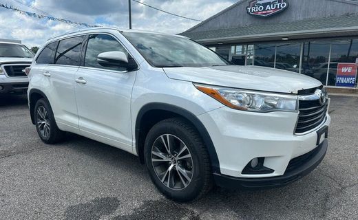 2016 Toyota Highlander Base