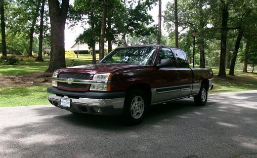2004 Chevrolet Silverado LS