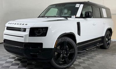 2026 Land Rover Defender 130 Limited Edition