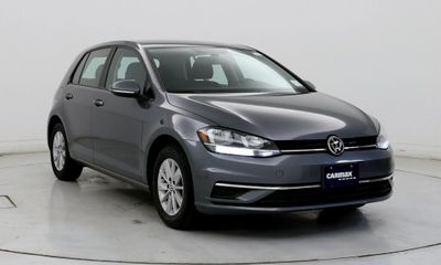 2019 Volkswagen Golf S SE
