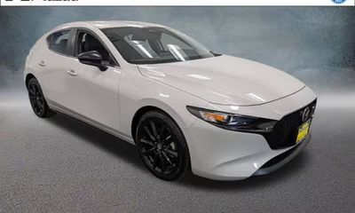 2025 Mazda MAZDA3 Select Sport Package
