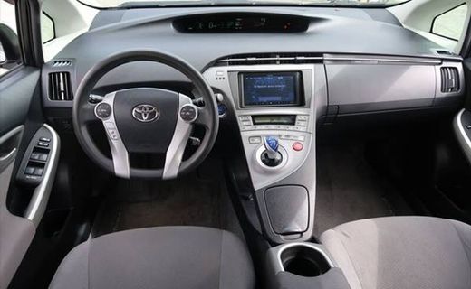 2014 Toyota Prius TWO