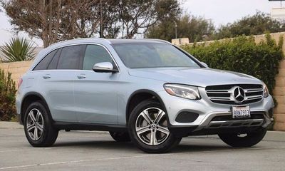 2018 Mercedes-Benz GLC-Class GLC300
