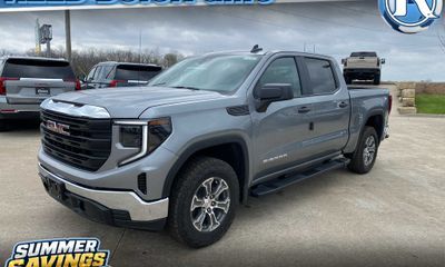 2026 GMC Sierra Pro