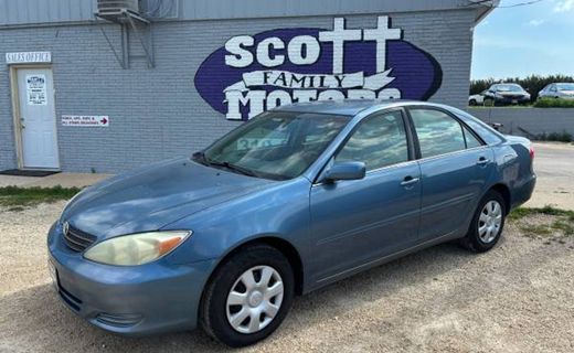2004 Toyota Camry LE