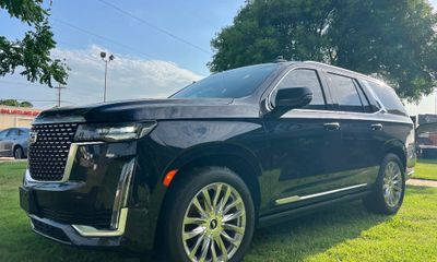 2021 Cadillac Escalade Premium Luxury