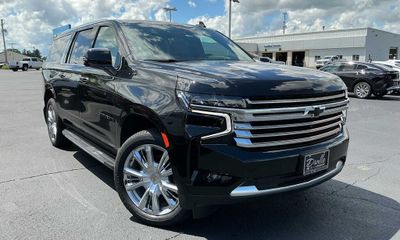 2024 Chevrolet Suburban High Country