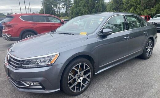 2017 Volkswagen Passat SEL Premium