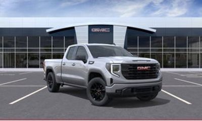 2025 GMC Sierra SLT