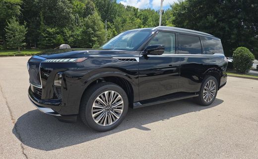 2027 Infiniti QX80 Luxe