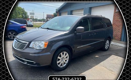 2015 Chrysler Town AND Country Touring