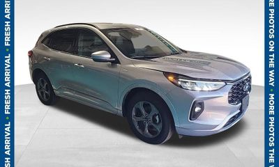 2023 Ford Escape ST Line Select