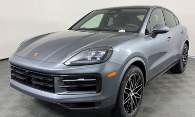 2026 Porsche Cayenne Coupe