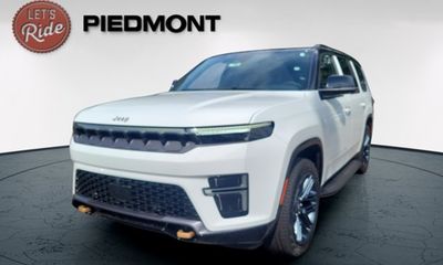 2026 Jeep Grand Wagoneer Base