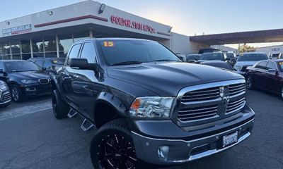 2015 Ram 1500 SLT
