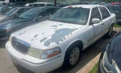 2004 Mercury Grand Marquis GS