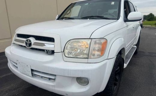 2005 Toyota Sequoia SR5