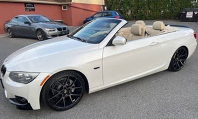 2012 Chevrolet Corvette Standard 1LT