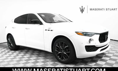2024 Maserati Levante GT Ultima