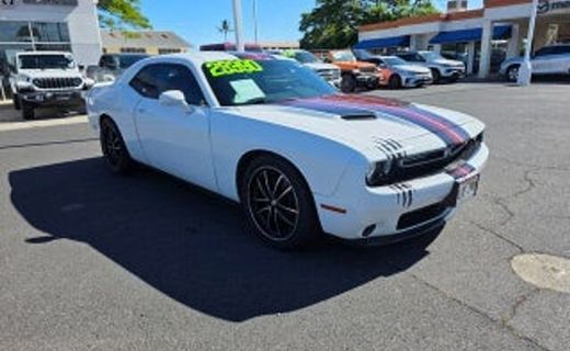 2015 Dodge Challenger SXT Plus